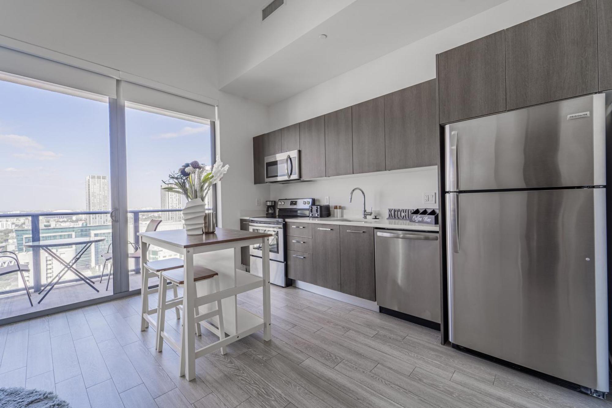 Tr Miami 2 Bedroom, 1 Bedroom, And Studio Condos With Balconies Esterno foto