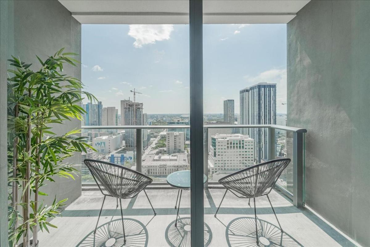 Tr Miami 2 Bedroom, 1 Bedroom, And Studio Condos With Balconies Esterno foto
